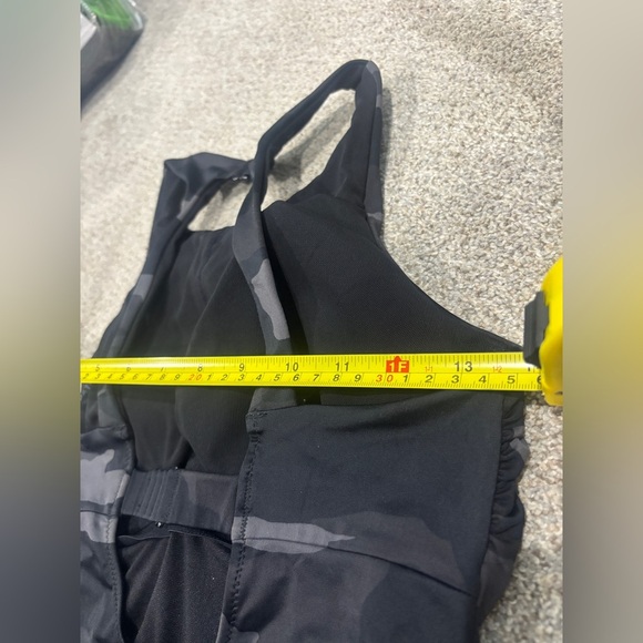 ATHLETA Freestyle Camo Tankini Top ONLY Black 34 B/C Surf Paddle Swim Vacation - Picture 11 of 11